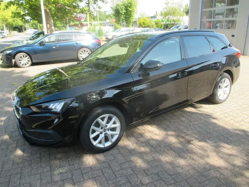 Gebraucht Seat Leon Style 150 PS (110 kW) 2024 Schwarz Limousine