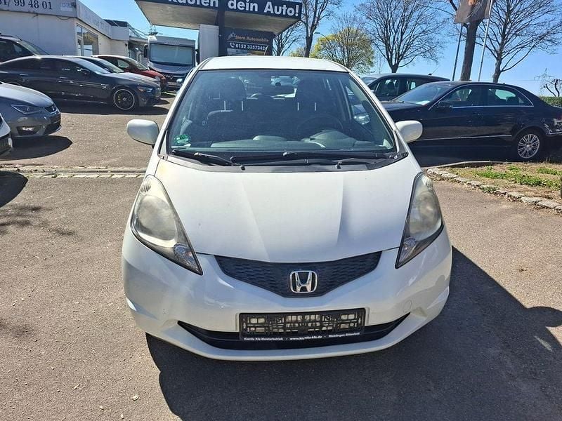Gebraucht Honda Jazz Trend 90 PS (66 kW) 2009 Weiß Kleinwagen