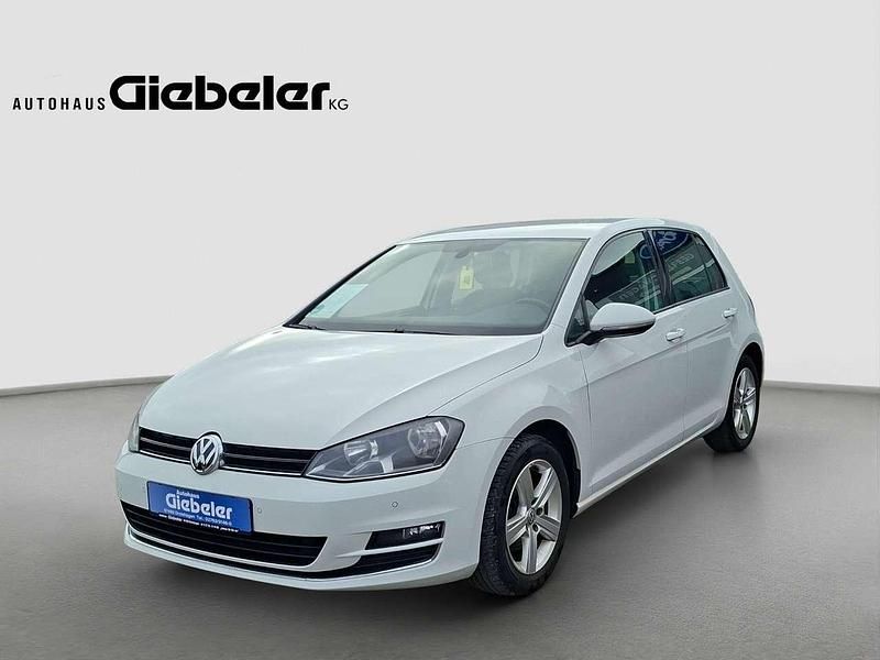 Gebraucht VW Golf VII Highline 150 PS (110 kW) 2016 Pure white Kleinwagen