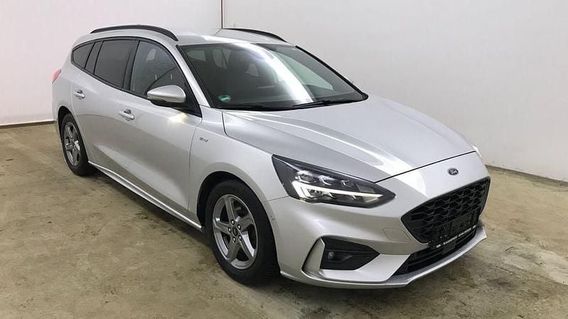 Gebraucht Ford Focus ST-Line 150 PS (110 kW) 2019 Silber Limousine