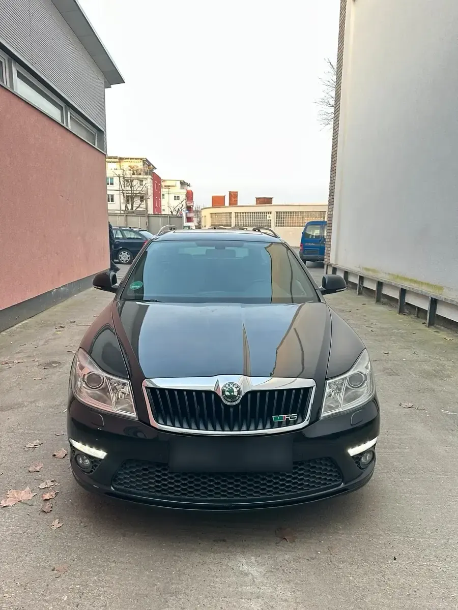 Usata Skoda Octavia vRS 200 CV (147 kW) 2011 Nero Station wagon