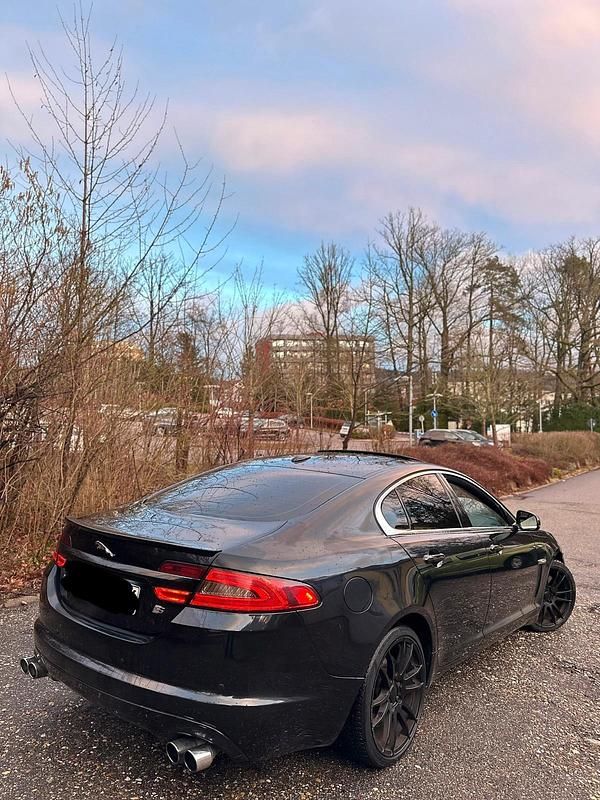 Gebraucht Jaguar XF 275 PS (202 kW) 2012 Schwarz Limousine