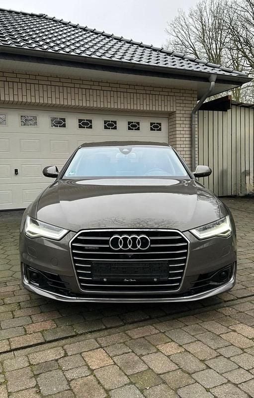 Gebraucht Audi A6 218 PS (160 kW) 2013 Grau Limousine
