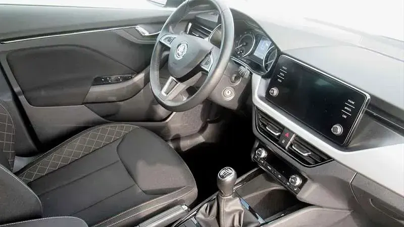 Gebraucht Skoda Scala 150 PS (110 kW) 2020 Blau / energyblau / metallic Kleinwagen