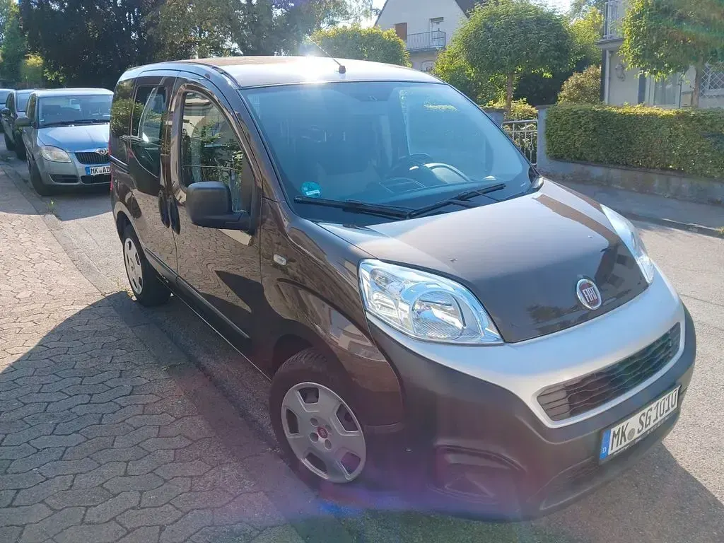 Gebraucht Fiat Fiorino 77 PS (56 kW) 2018 Van / Kleinbus