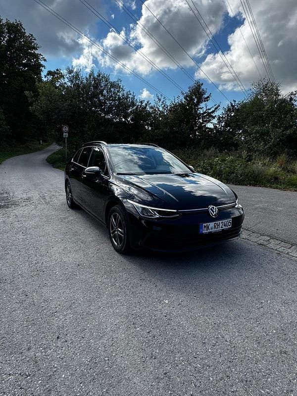 Schwarz Gebraucht 2021 VW Golf VIII Kombi | 17.150 € (Superpreis) - Bild 1/4