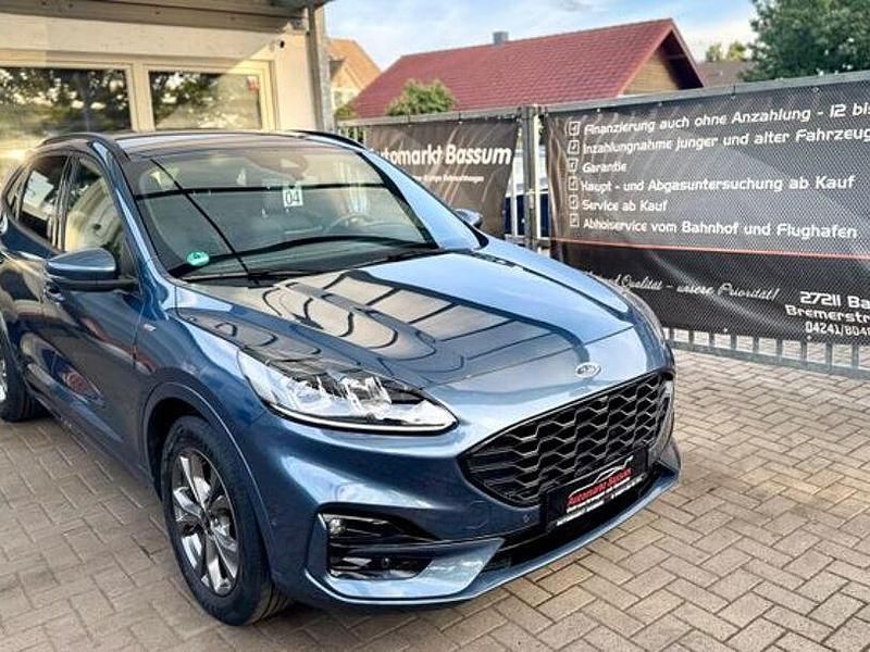 Gebraucht Ford Kuga ST-Line 150 PS (110 kW) 2022 Chrome blue (metallic) SUV