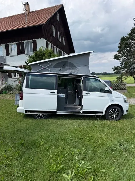 Gebraucht VW California Beach 140 PS (102 kW) 2014 Weiß Van