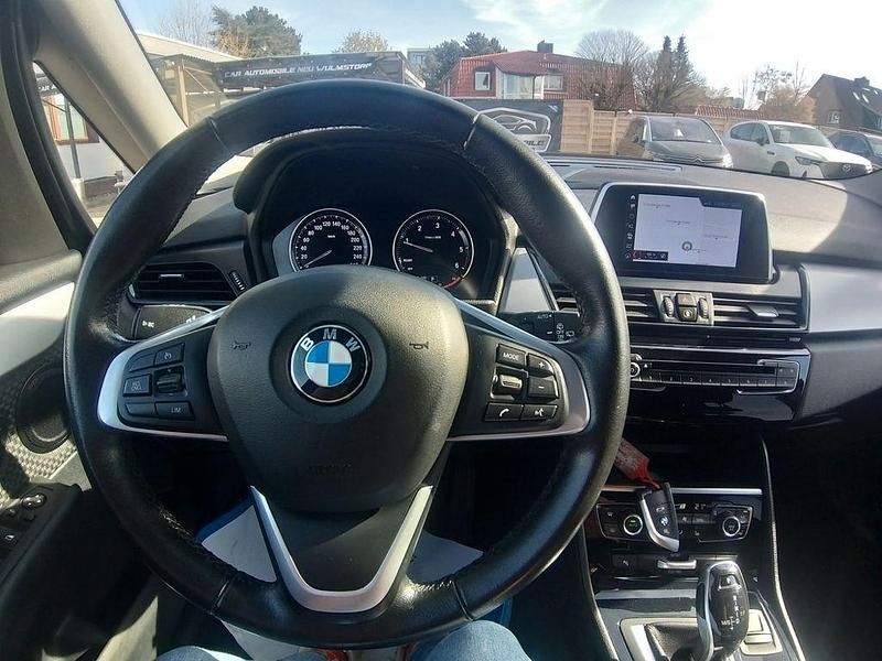Gebraucht BMW 218 Advantage 150 PS (110 kW) 2020 Orange Kombi