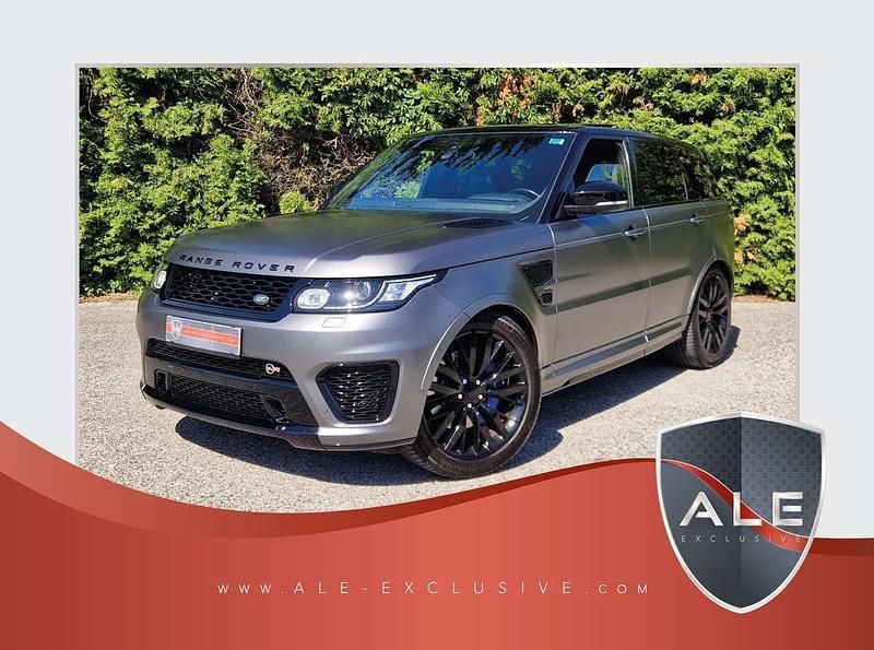 Grau Gebraucht 2018 Land Rover Range Rover Sport SVR SUV | 52.880 € (Superpreis) - Bild 1/4