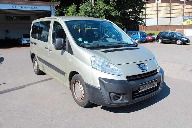 Gebraucht Peugeot TePee 90 PS (66 kW) 2010 Gold Van / Kleinbus