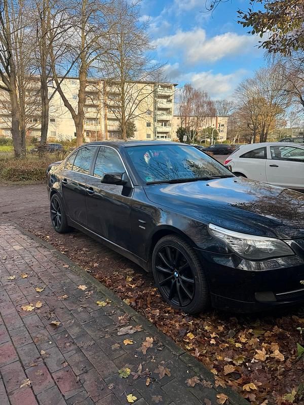 Gebraucht BMW 530 235 PS (172 kW) 2008 Schwarz Limousine