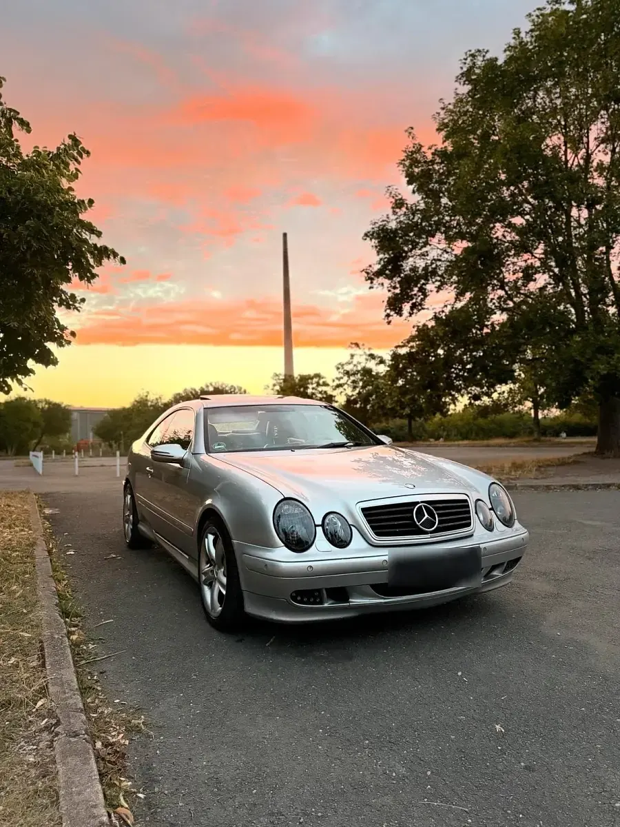 Gebraucht Mercedes CLK320 218 PS (160 kW) 1997 Grau Coupé