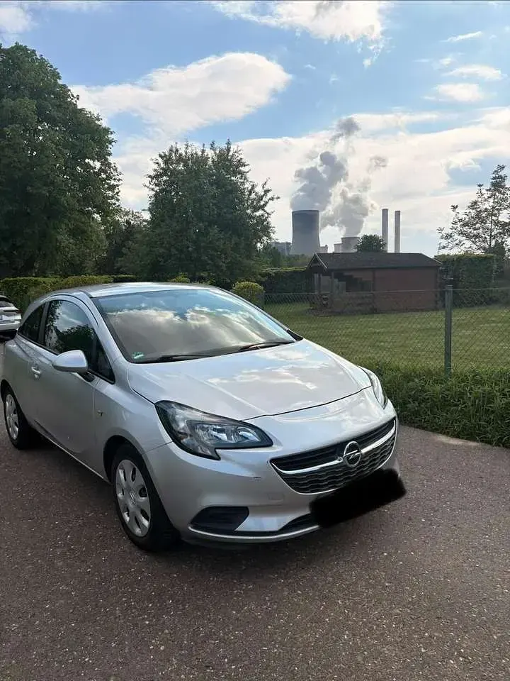 Usado Opel Corsa Edition 90 HP (66 kW) 2016 Cinzento Citadino