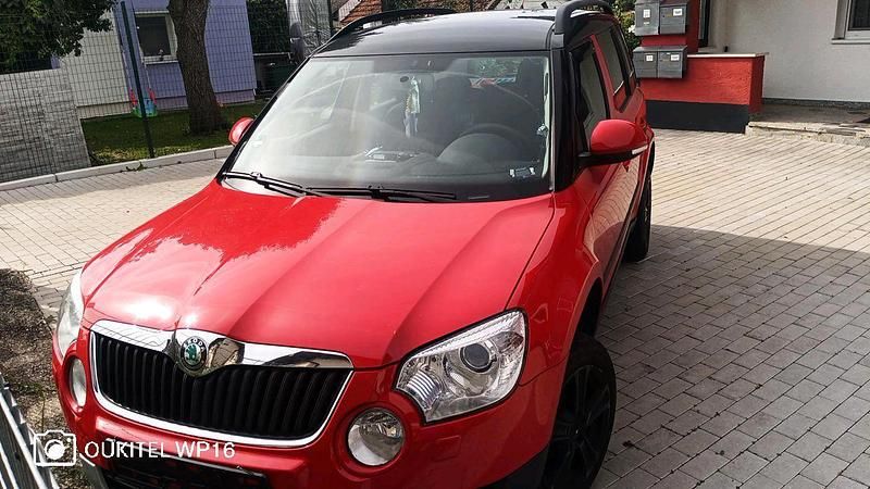 Rot Gebraucht 2012 Skoda Yeti SUV | 6.000 € (Superpreis) - Bild 1/4
