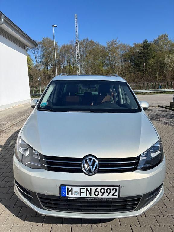 Gebraucht VW Sharan Highline 177 PS (130 kW) 2012 Van / Kleinbus