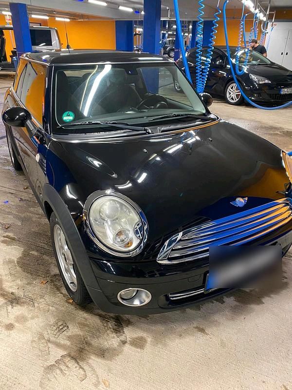 Schwarz Gebraucht 2010 Mini Cooper Kleinwagen | 3.300 € (Superpreis) - Bild 1/4