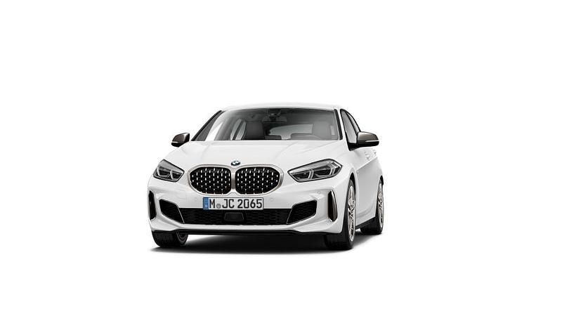 Gebraucht 2025 BMW M135 Comfort Edition Kleinwagen | 39.990 € (Superpreis) - Bild 1/3