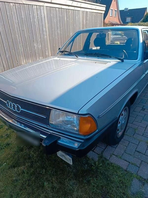 Usata Audi 100 86 CV (63 kW) 1978 Argento Berlina