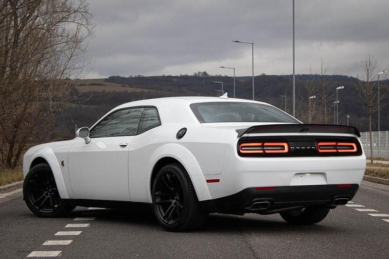 Neu Dodge Challenger 492 PS (361 kW) 2026 Weiß