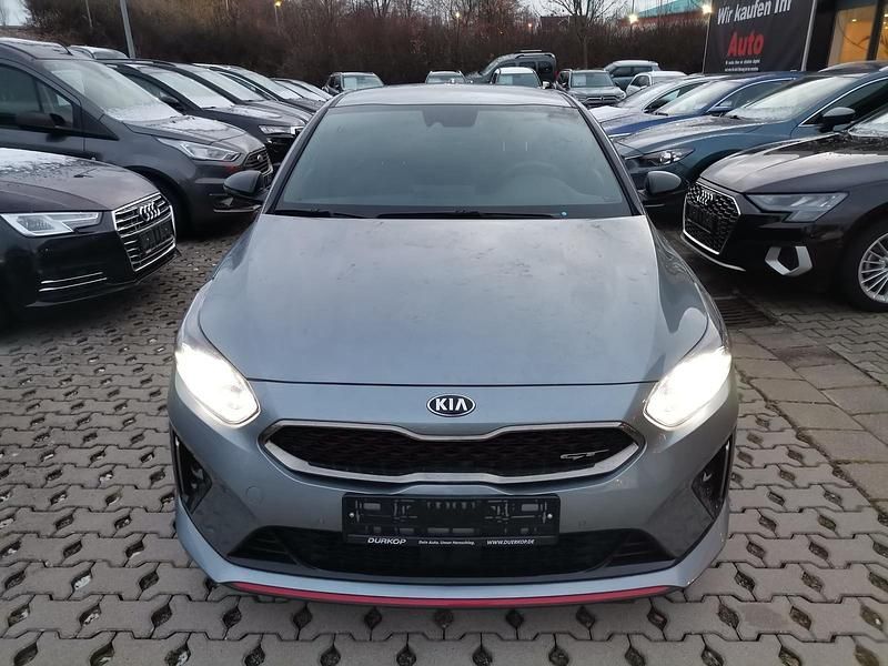 Gebraucht Kia ProCeed GT 204 PS (150 kW) 2021 (css) lunarsilber met. Kombi