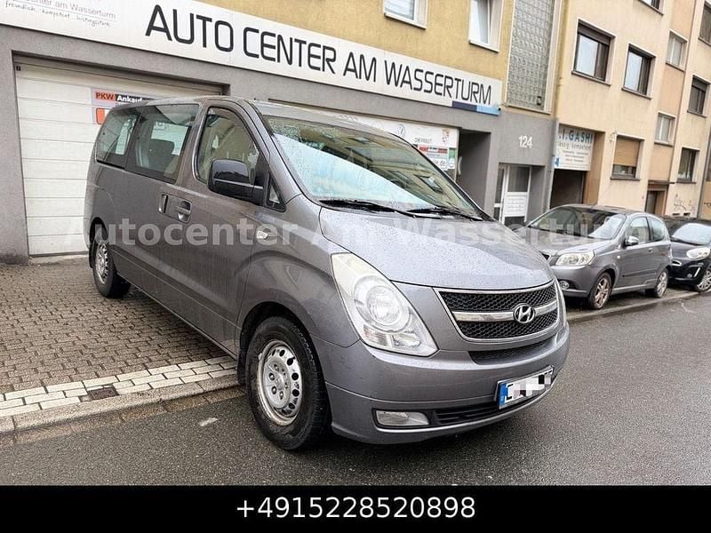 Gebraucht Hyundai H-1 170 PS (125 kW) 2009 Grau Van / Kleinbus