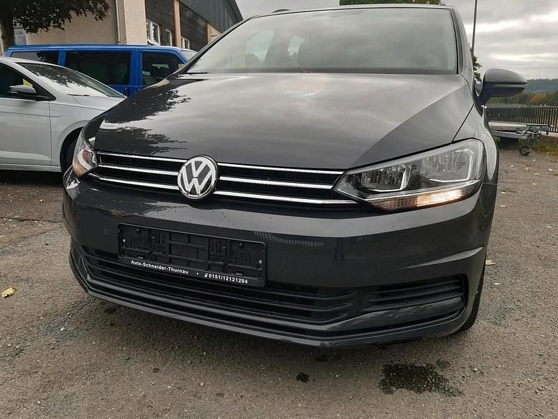 Gebraucht VW Touran 150 PS (110 kW) 2020 Grau Van / Kleinbus