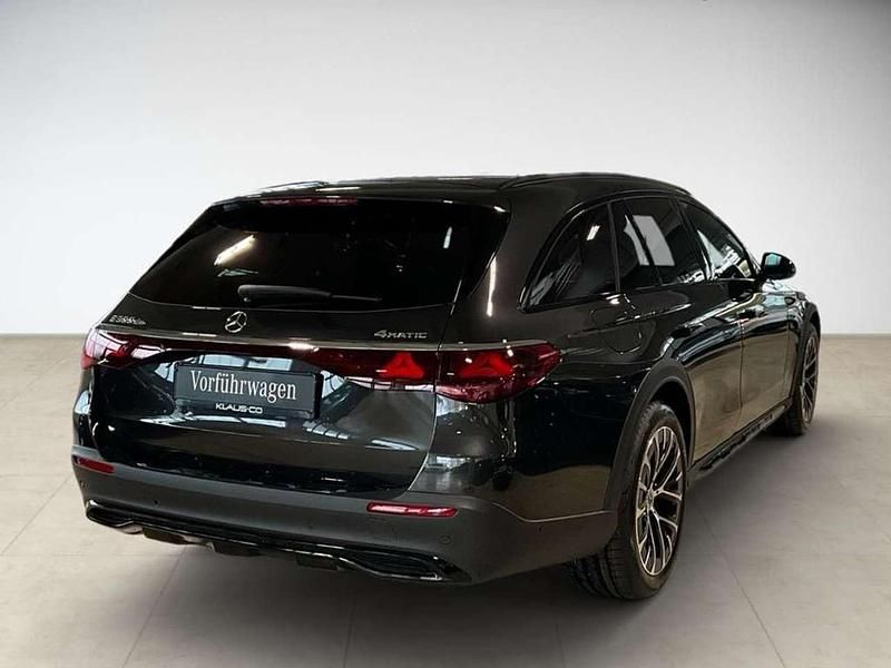 Gebraucht Mercedes E300 Avantgarde 197 PS (144 kW) 2025 Metalliclack graphitgrau Kombi