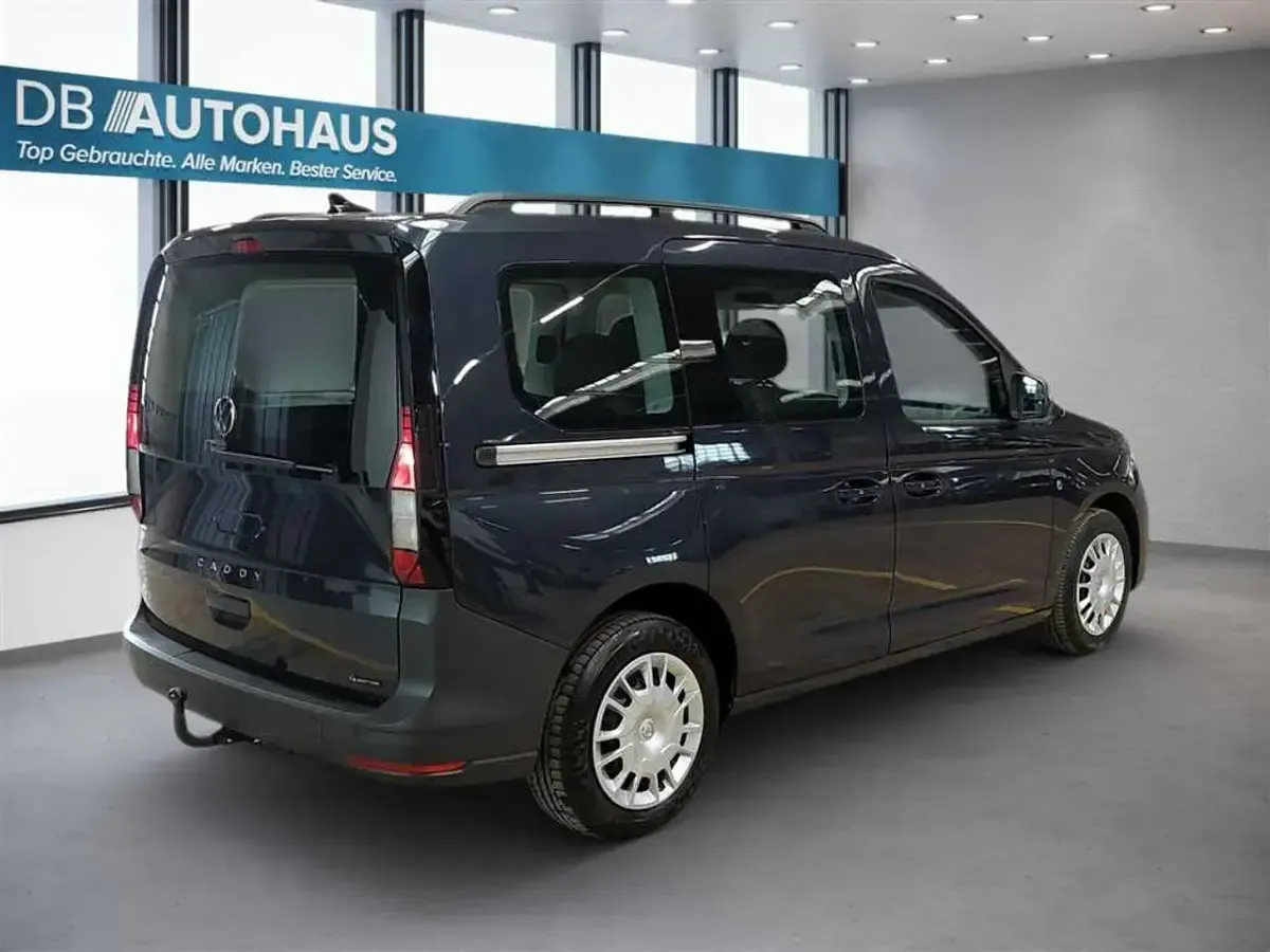 Gebraucht VW Caddy 122 PS (89 kW) 2023 Blau Van / Kleinbus