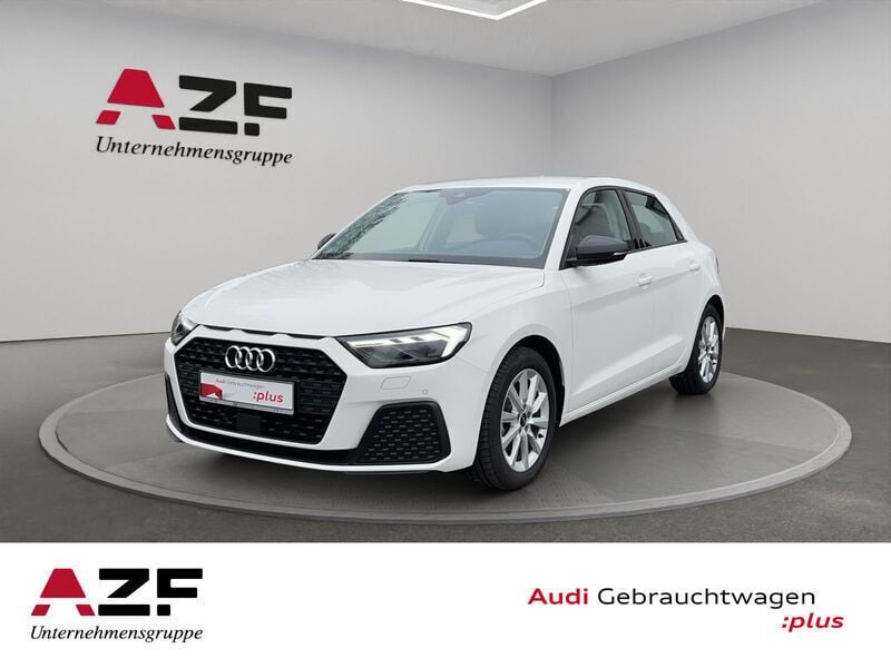Weiß Gebraucht 2024 Audi A1 Sportback Basis Kleinwagen | 23.890 € (Guter Preis) - Bild 1/4