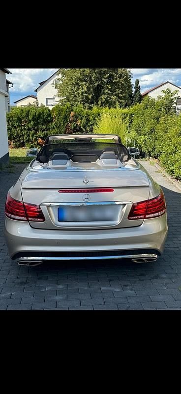 Gebraucht Mercedes E500 408 PS (300 kW) 2015 Gold Cabrio