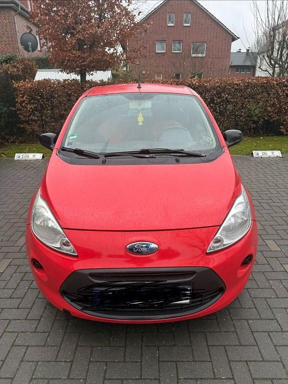 Rot Gebraucht 2009 Ford Ka Trend Kleinwagen | 1.600 € (Fairer Preis) - Bild 1/3
