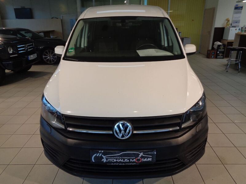 Gebraucht VW Caddy Maxi 102 PS (75 kW) 2017 Weiß Van / Kleinbus