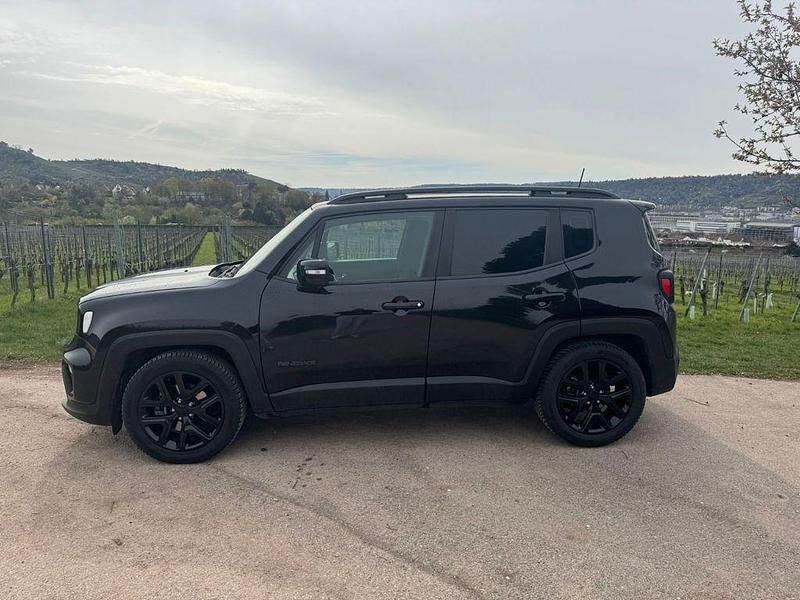 Gebraucht Jeep Renegade Night Eagle 150 PS (110 kW) 2019 Schwarz SUV