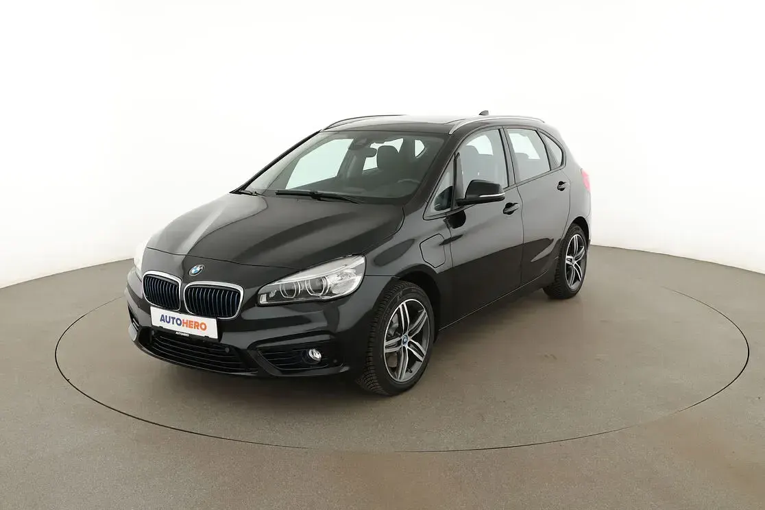 Gebraucht BMW 225 Active Tourer Sport Line 224 PS (164 kW) 2017 Van / Kleinbus