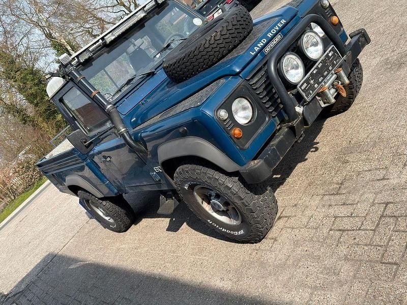 Gebraucht Land Rover Defender 122 PS (89 kW) 2002 Blau Pickup