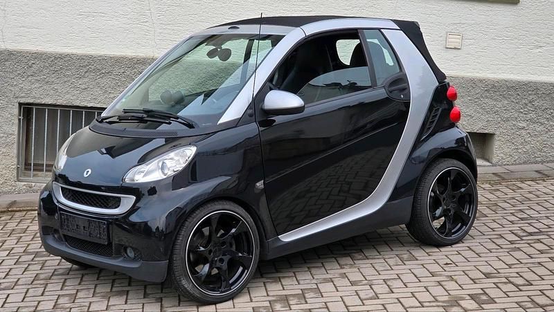 Schwarz Gebraucht 2007 Smart ForTwo Cabrio Cabrio | 3.999 € (Fairer Preis) - Bild 1/4