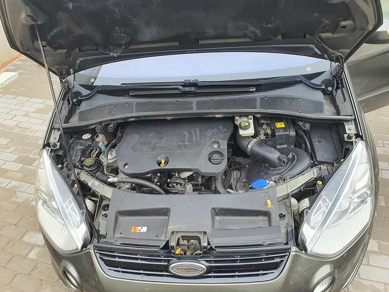 Gebraucht Ford S-MAX S 179 PS (131 kW) 2011 Grün Van / Kleinbus