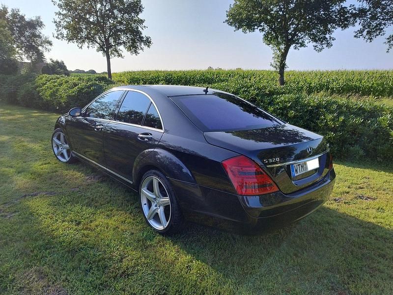 Gebraucht Mercedes S320 235 PS (172 kW) 2008 Schwarz Limousine