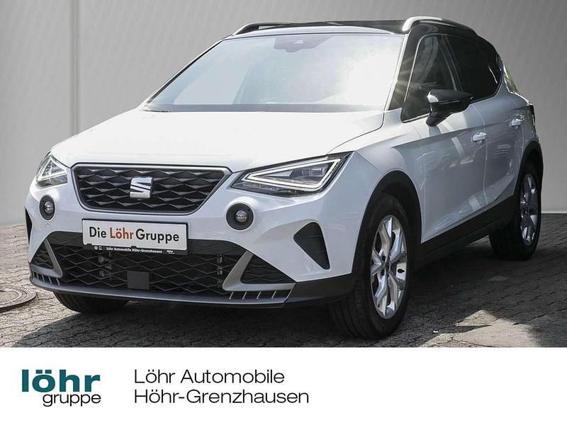 Weiß Gebraucht 2023 Seat Arona FR-Line SUV | 17.980 € (Fairer Preis) - Bild 1/4