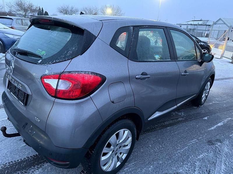 Gebraucht Renault Captur Dynamique 90 PS (66 kW) 2014 Grau SUV