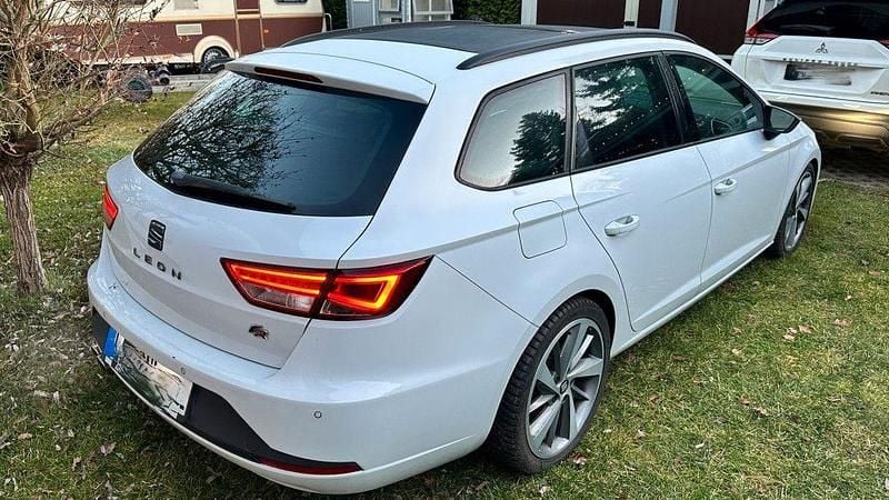 Gebraucht Seat Leon ST FR 179 PS (131 kW) 2016 Weiß Kombi