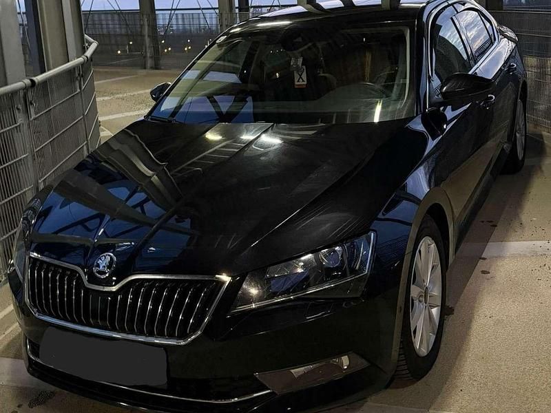 Gebraucht Skoda Superb Style 150 PS (110 kW) 2016 Limousine