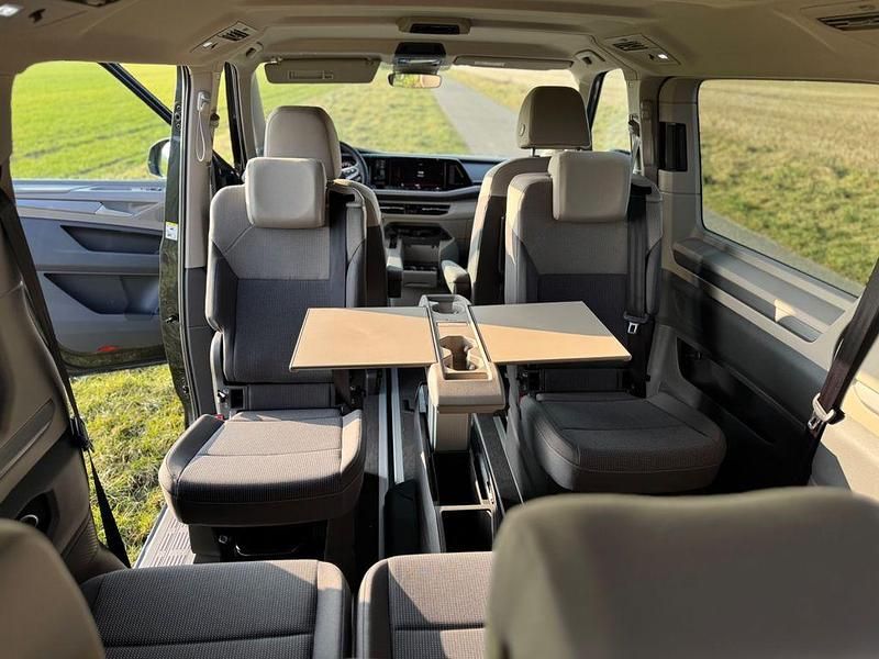 Gebraucht VW Multivan Goal 150 PS (110 kW) 2025 Blau Van