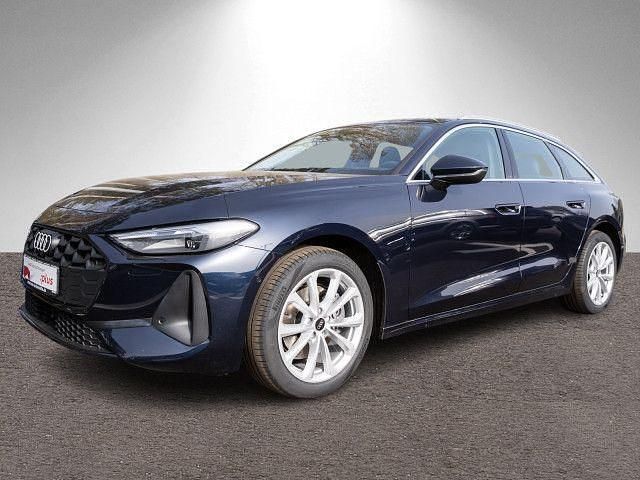 Gebraucht Audi A5 Basis 204 PS (150 kW) 2025 Firmamentblau metallic Kombi