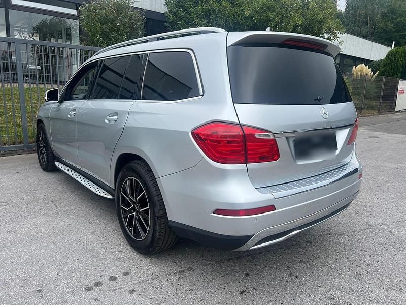Gebraucht 2015 Mercedes GL350 SUV | 29.999 € (Etwas zu teuer) - Bild 1/4