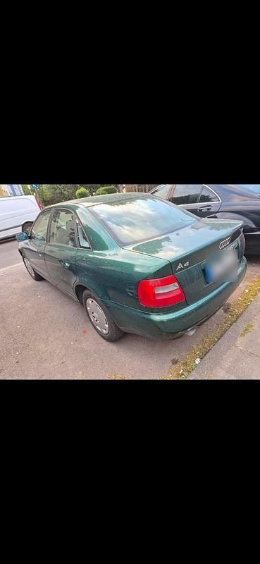Gebraucht Audi A4 105 PS (77 kW) 1997 Grün Limousine