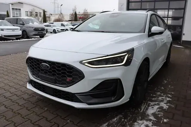 Nuevo Ford Focus ST 280 CV (205 kW) 2026 Blanco Familiar