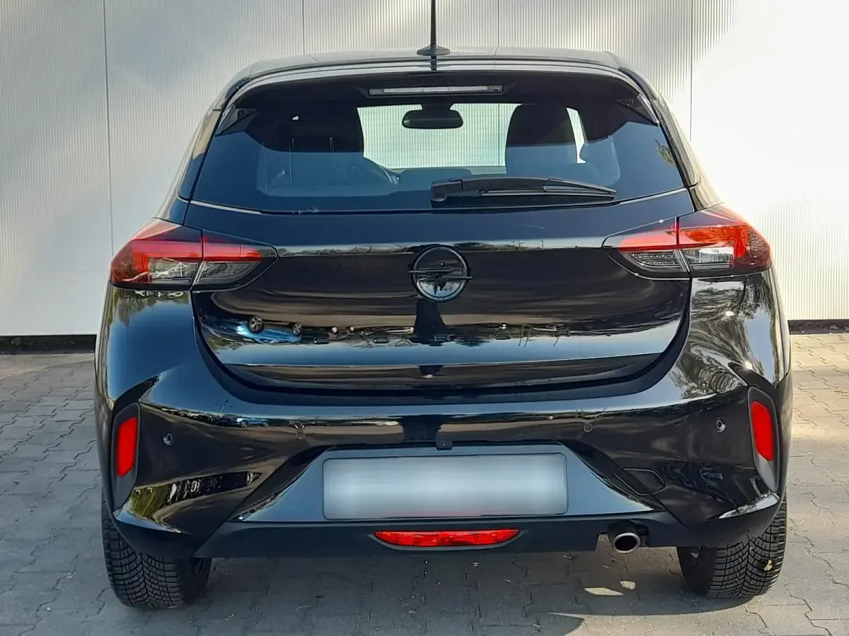 Gebraucht Opel Corsa GS Line 101 PS (74 kW) 2024 Schwarz metallic Kleinwagen