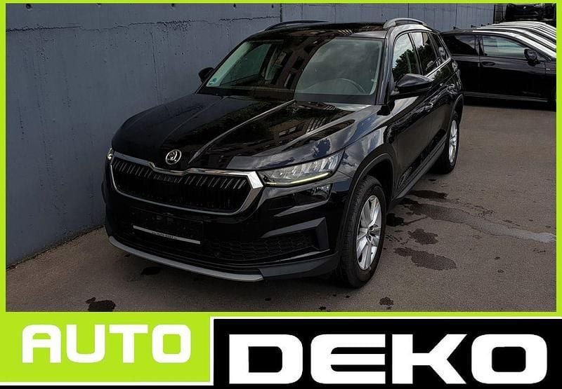 Schwarzmagic perleffekt Gebraucht 2021 Skoda Kodiaq SUV | 20.870 € (Fairer Preis) - Bild 1/4